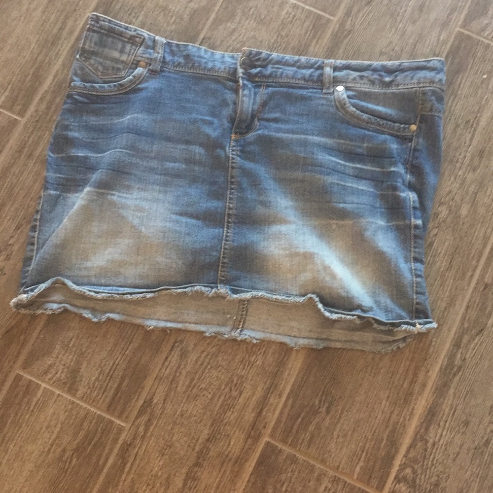Women’s denim skirt.